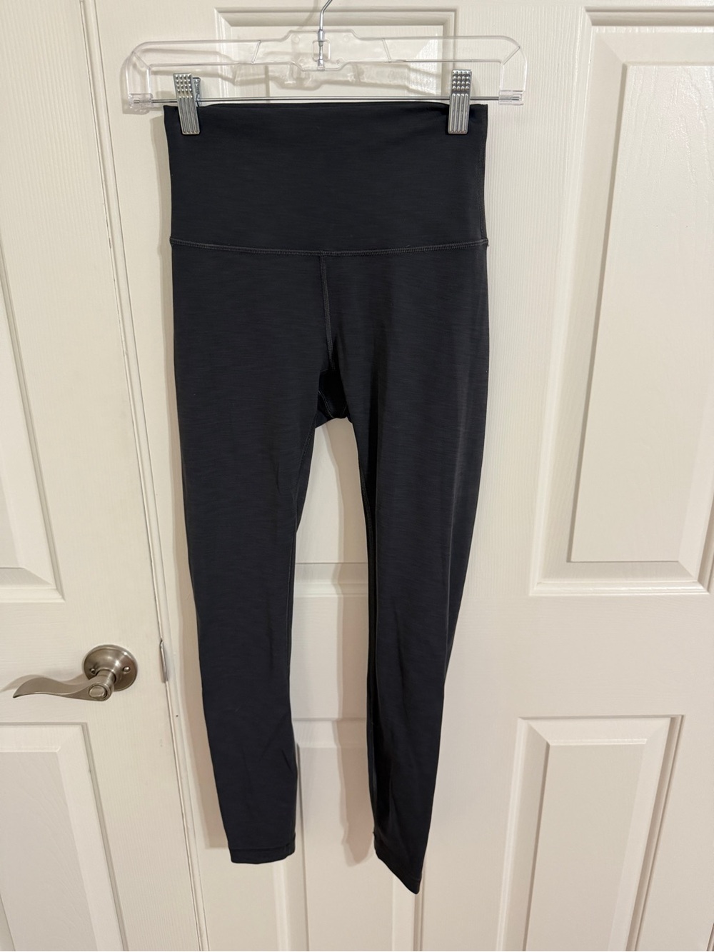 Lululemon XS Black High Rise Full Length Leggings Yoga Pilates Athleisure